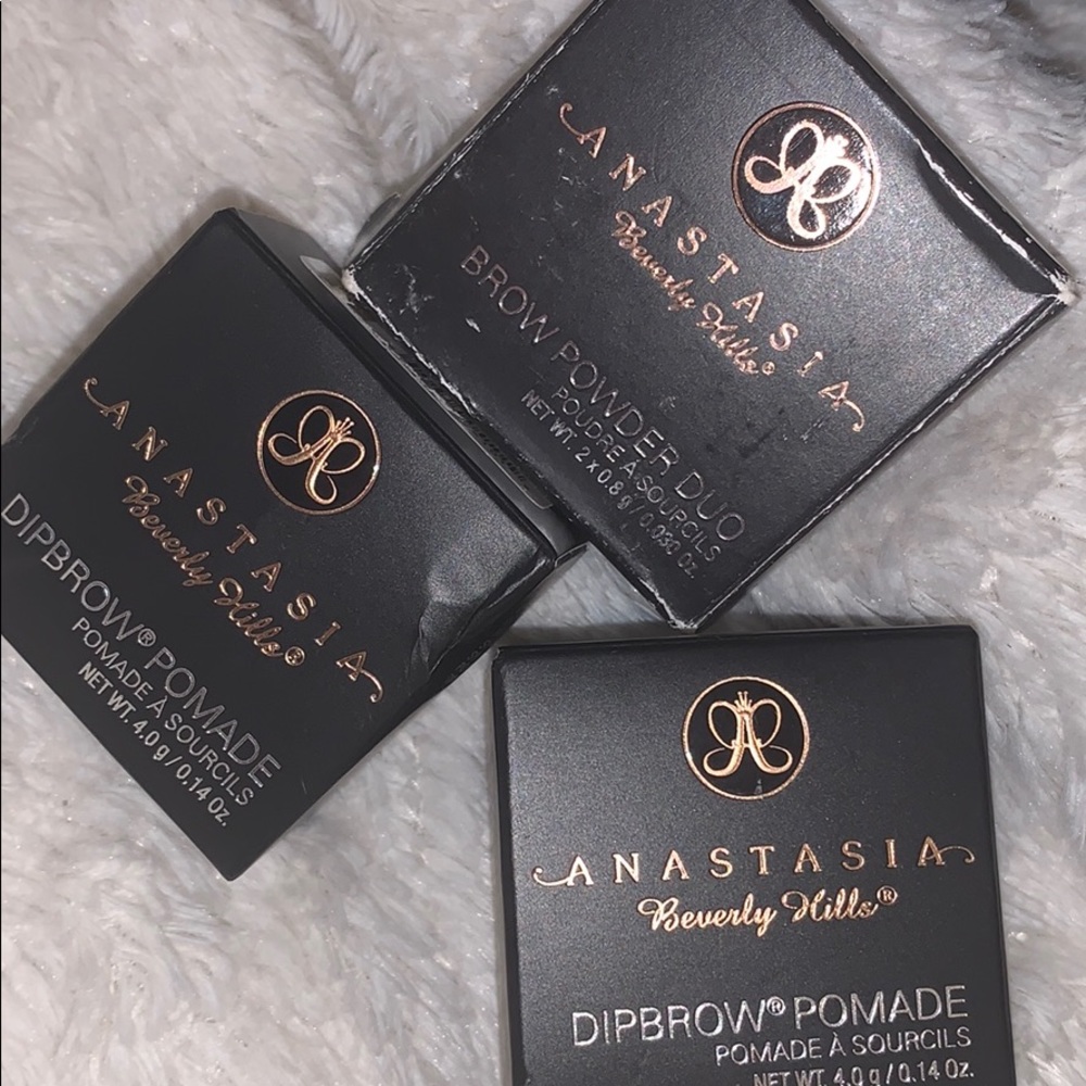 Anastasia Beverly Hills Dipbrow Podmade